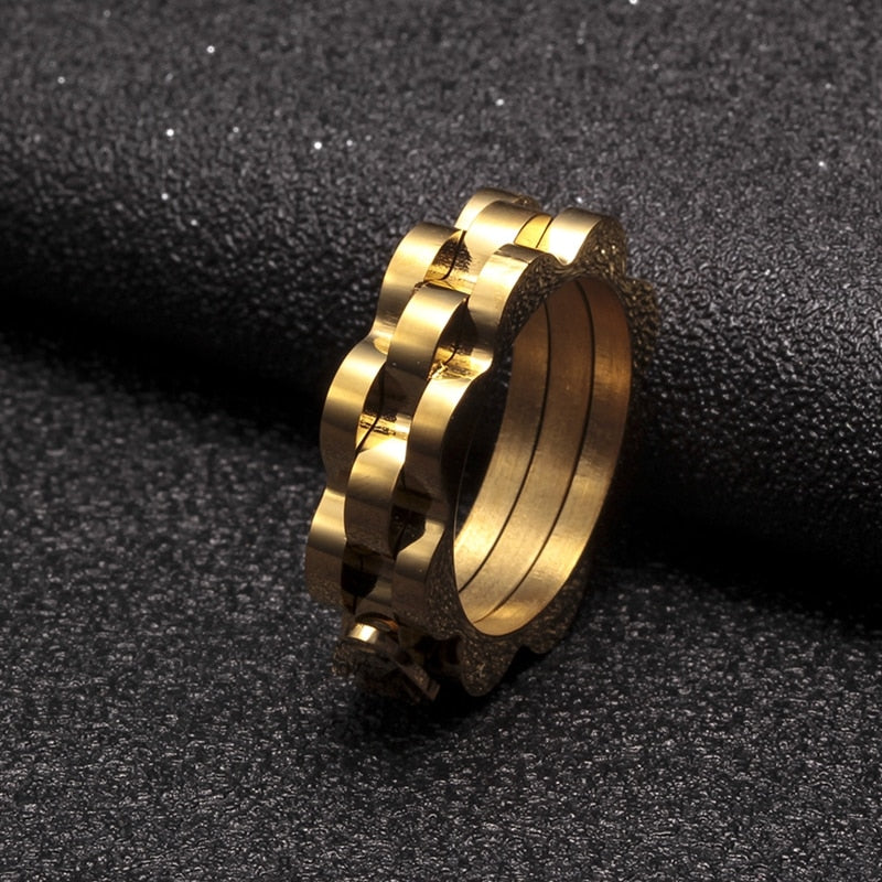 Gold Link Ring